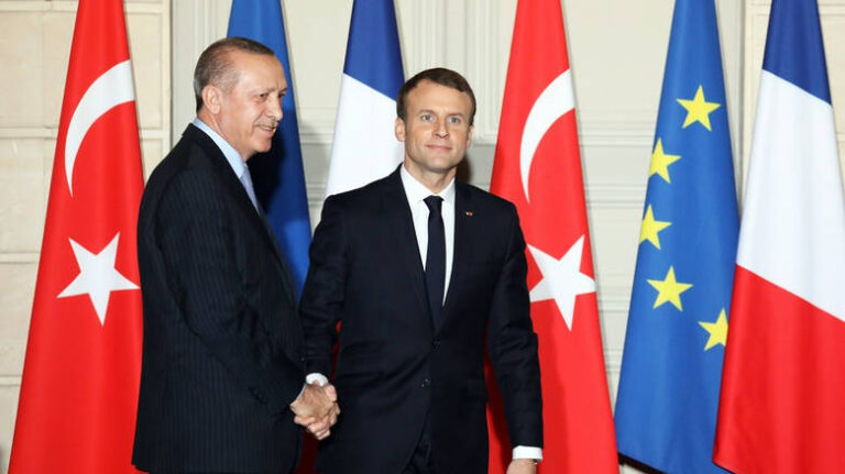 Η συριακή κρίση στο επίκεντρο τηλεφωνικής επικοινωνίας Μακρόν-Ερντογάν