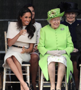 Η Μέγκαν συνοδεύει την Ελισάβετ Β' για πρώτη φορά και ταξιδέυουν με τρένο