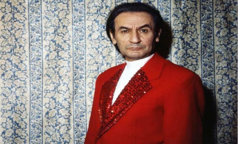 11 χρόνια χωρίς τον μεγάλο κωμικό ηθοποιό Σωτήρη  Μουστάκα