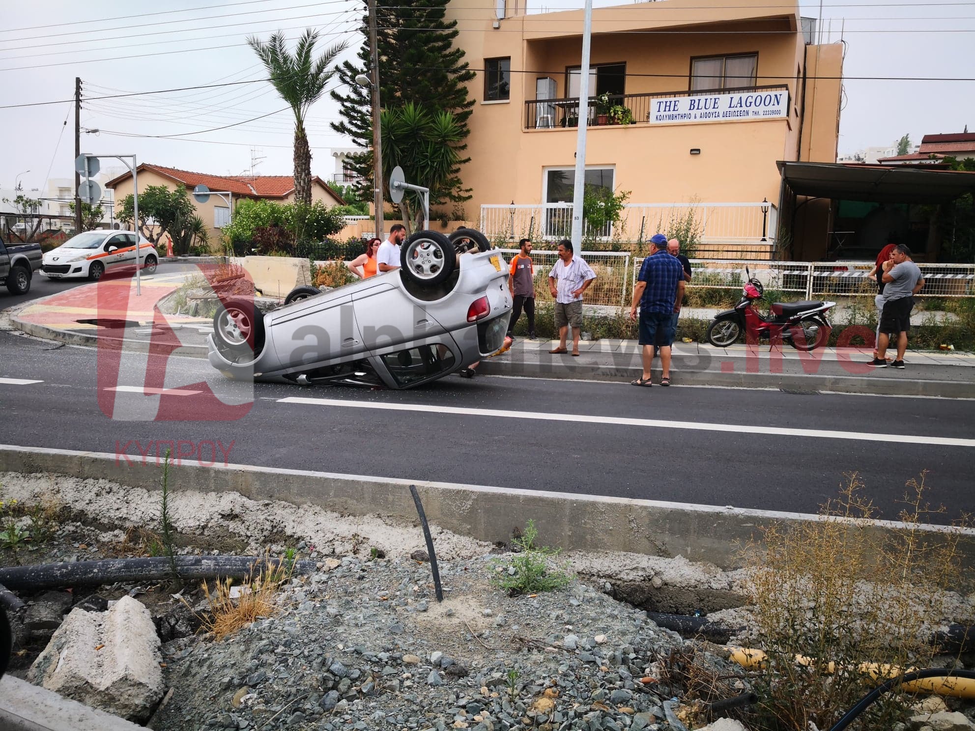 Σοβαρό τροχαίο ατύχημα στην λεωφόρο Λάρνακος, στο κέντρο της Λευκωσίας (ΦΩΤΟ)