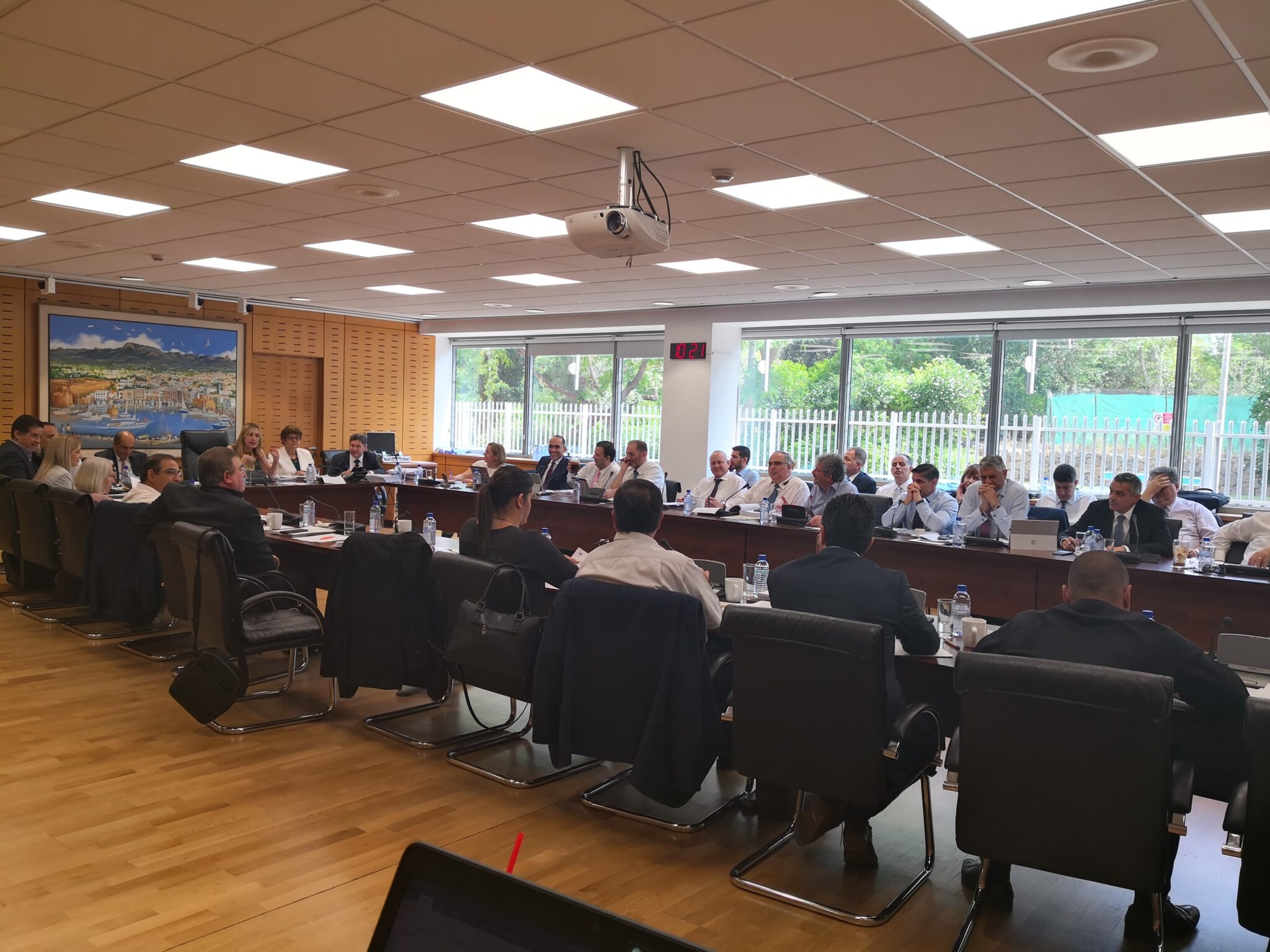 ΚΤ: "Καταστροφικές συνέπειες εάν δεν ολοκληρωθεί το deal για τον Συνεργατισμό"