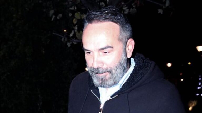 Πολύ δύσκολες ώρες περνά ο παρουσιαστής Γρηγόρης Γκουντάρας