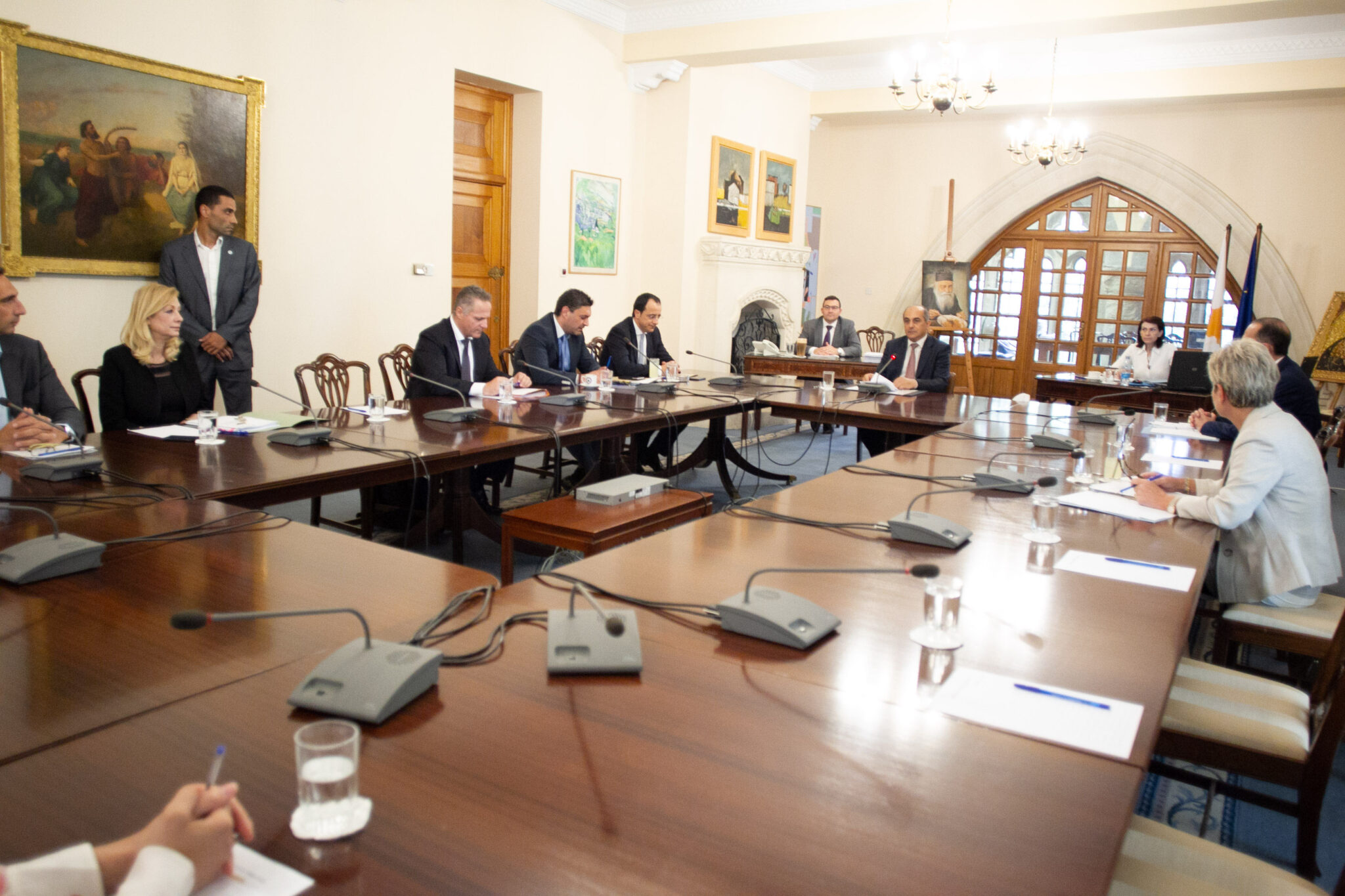 ΥΠΟΙΚ: "Ενισχύεται η αποτελεσματικότητα και η ταχύτητα αντιμετώπισης των ΜΕΔ"