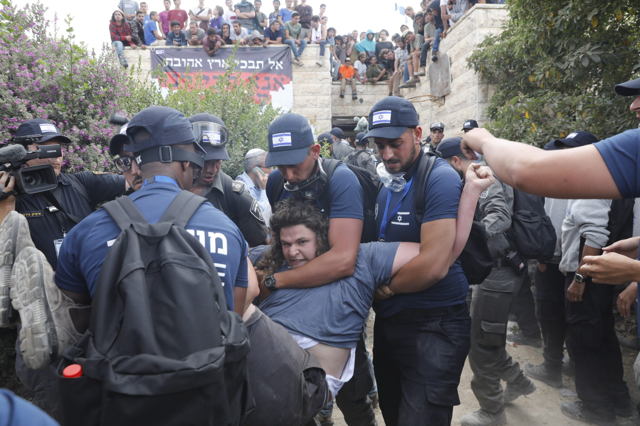 Επεισόδια στο Ισραήλ στη διάρκεια εξώσεων από παράνομους οικισμούς