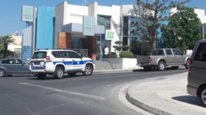 Τον δεύτερο καταζητούμενο για τη ληστεία στη ΣΠΕ αναζητεί η Αστυνομία