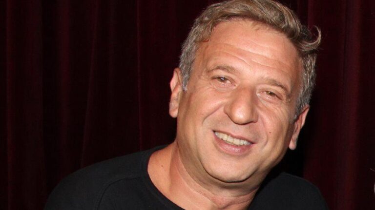 Κώστας Κόκλας: Μετά το δύσκολο διαζύγιο, δηλώνει "εργένης" αλλά και σε.. σχέση!