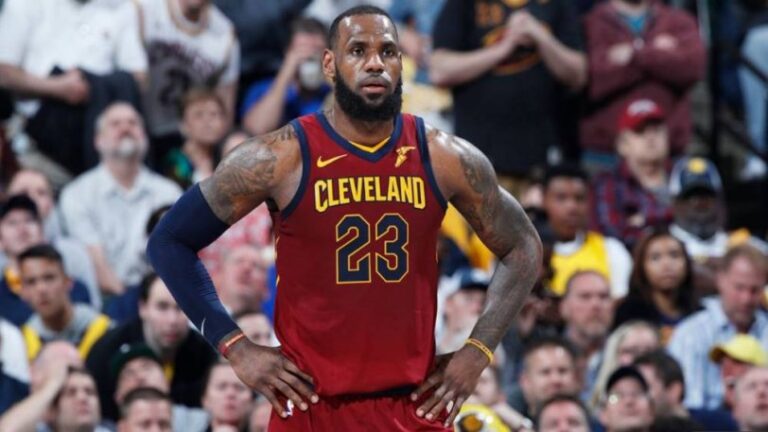 Έμεινε ελεύθερος ο Λεμπρόν Τζέιμς !