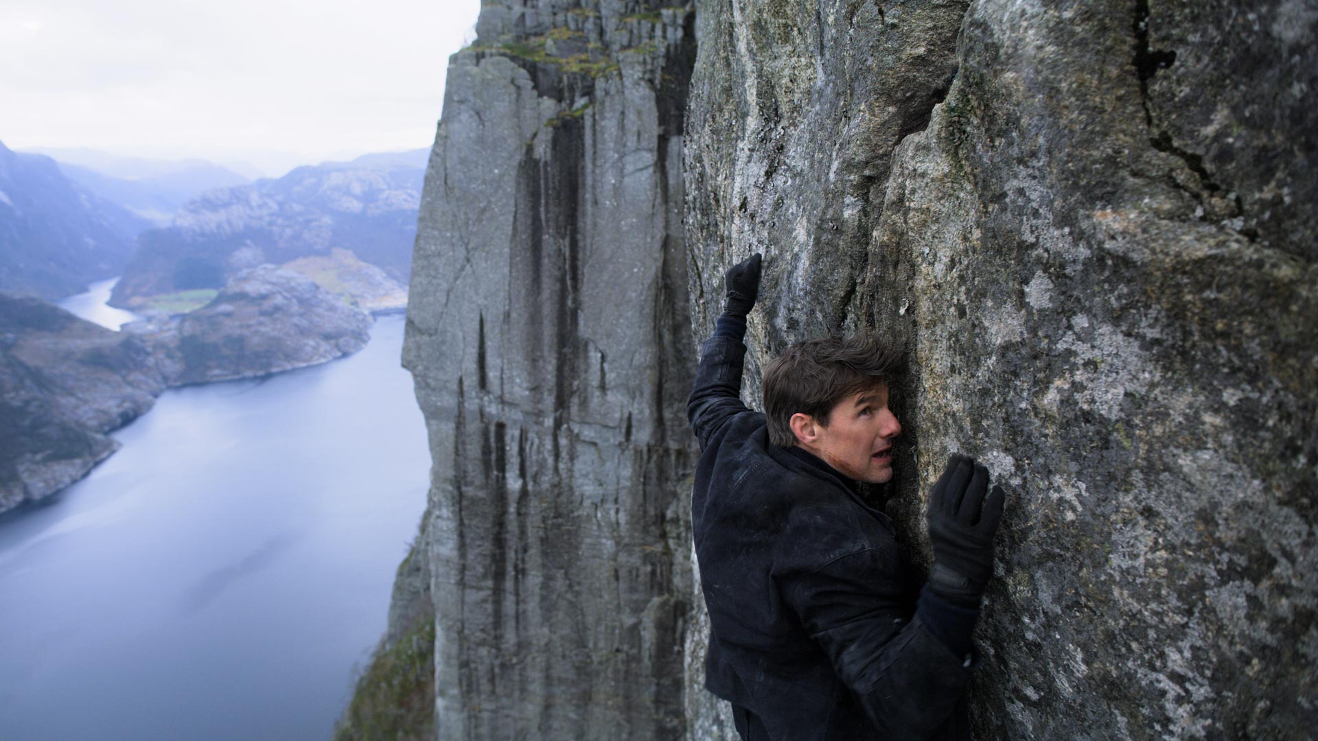 Τομ Κρουζ: Οι επικίνδυνες σκηνές και το "πήδημα HALO" που τόλμησε να κάνει