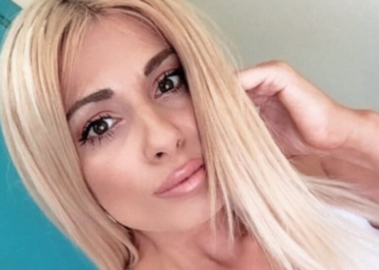 Η Μίνα Αρναούτη στην πρώτη της τηλεοπτική εμφάνιση ως…πανελίστρια(ΒΙΝΤΕΟ)