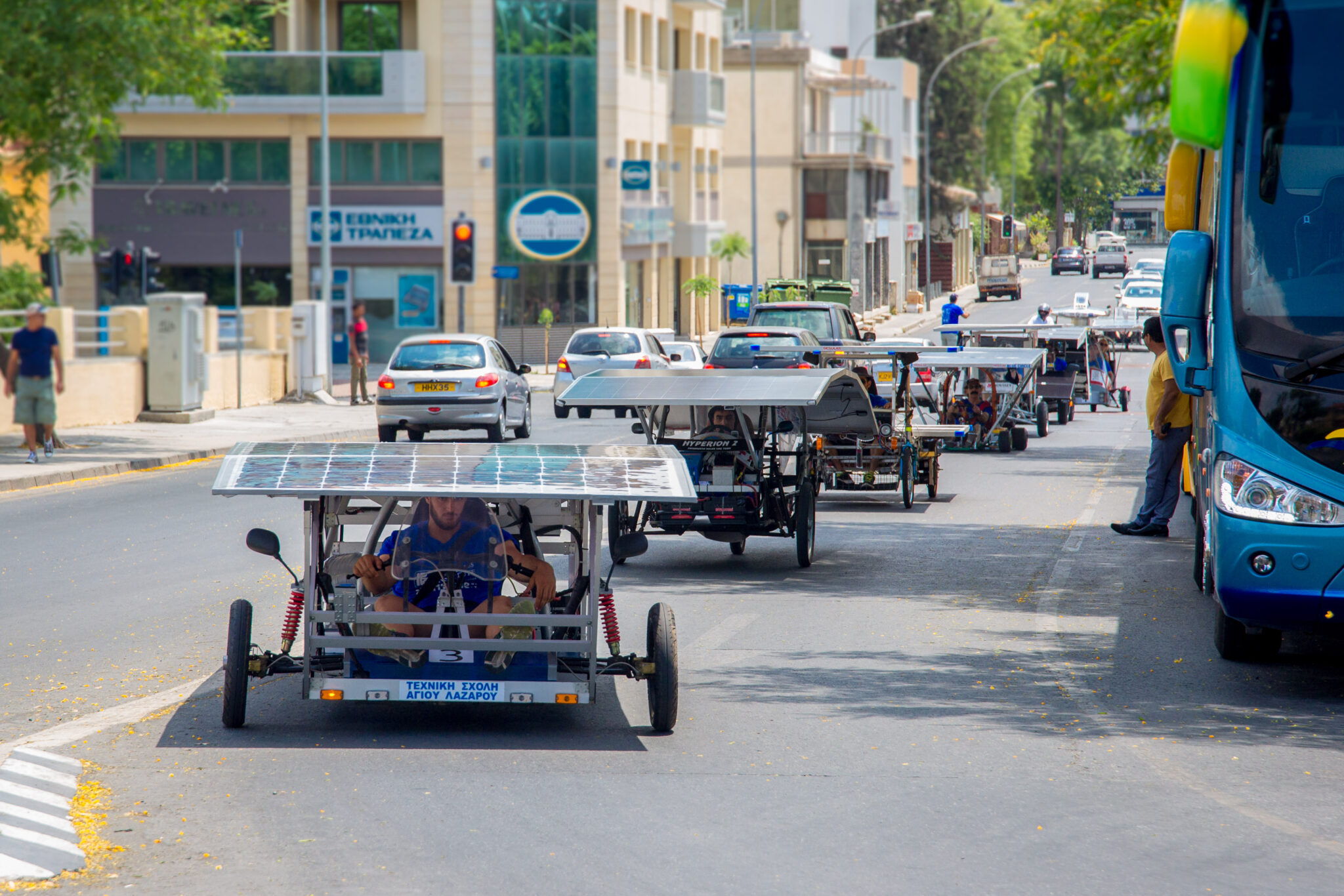 Πυρετώδεις προετοιμασίες για τον Αγώνα Ηλιακών Οχημάτων του Ινστιτούτου Κύπρου