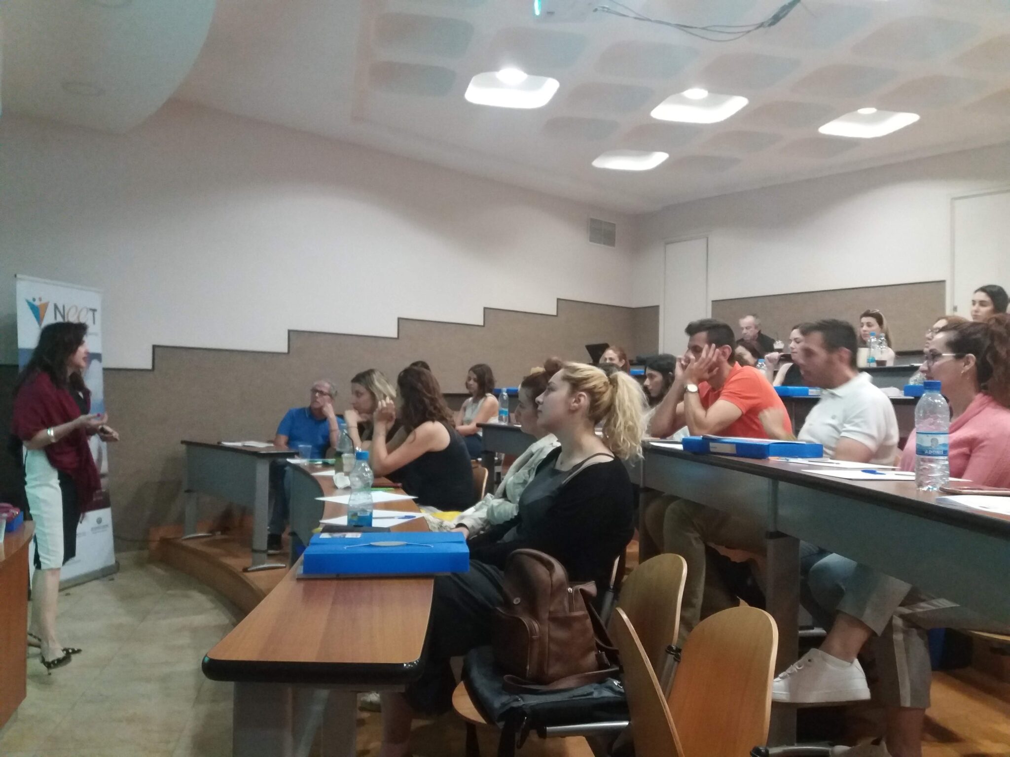 Νέο πρόγραμμα στήριξης ανενεργών νέων