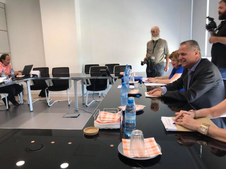 Xαμπιαούρης: Στέλνει νέα πρόσκληση στους εκπαιδευτικούς και ελπίζει