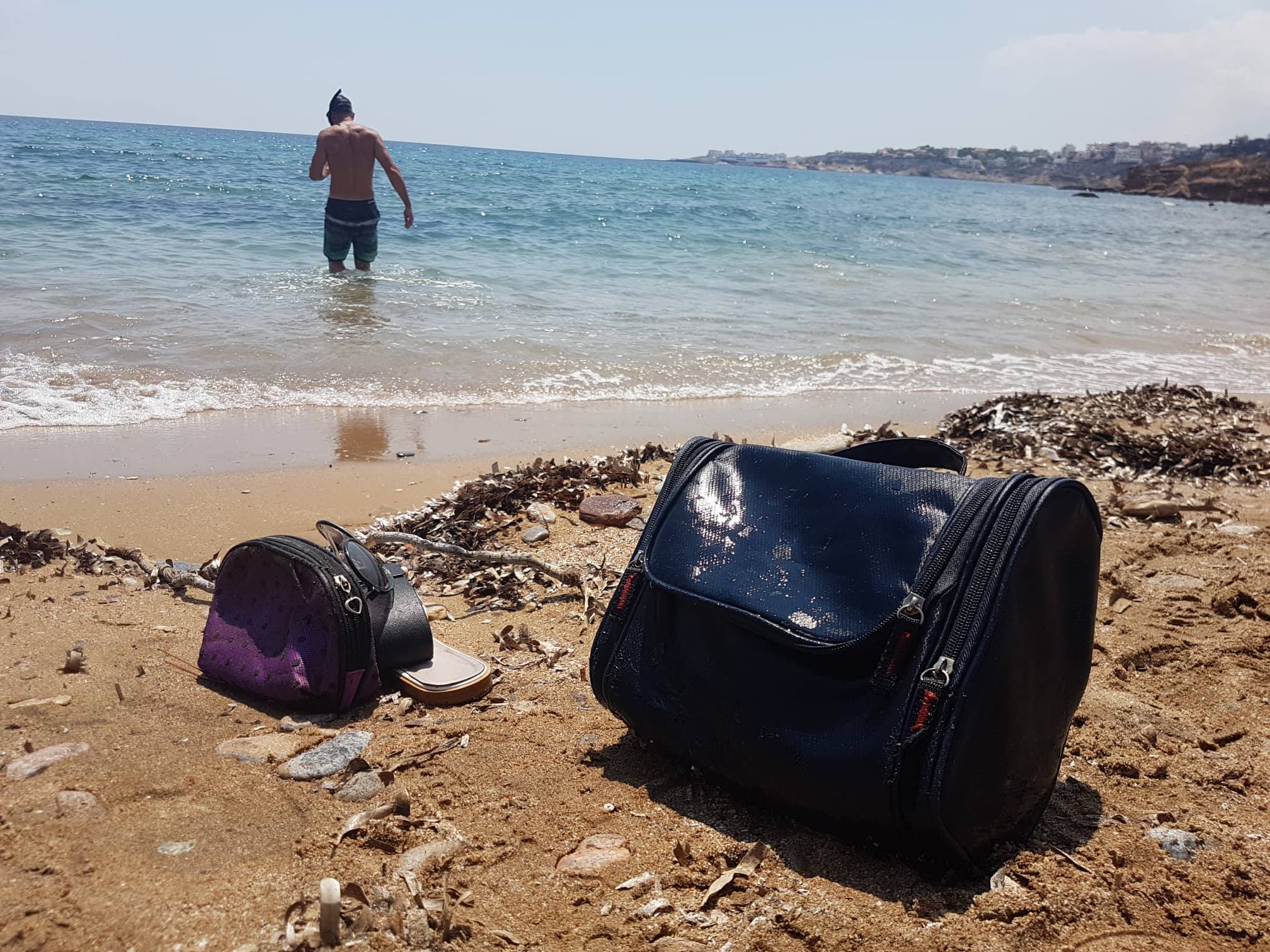 Eικόνες που συναντήσαμε στις περιοχές που έπληξε η πύρινη λαίλαπα