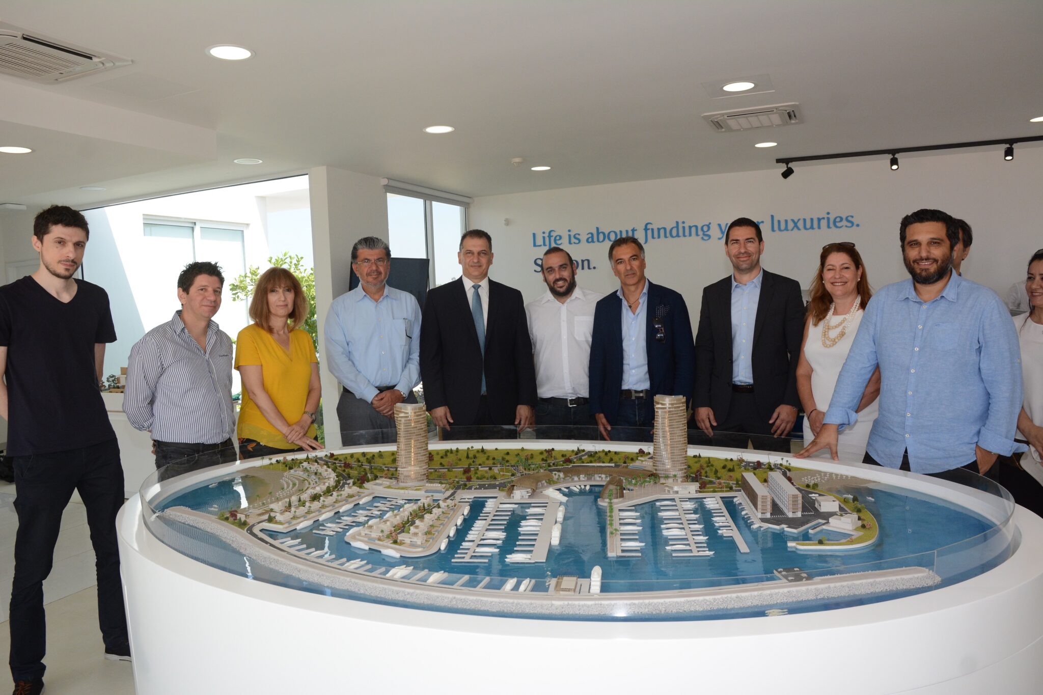 Μαρίνα Αγίας Νάπας – Υπουργός Ενέργειας Εμπορίου, Βιομηχανίας και Τουρισμού