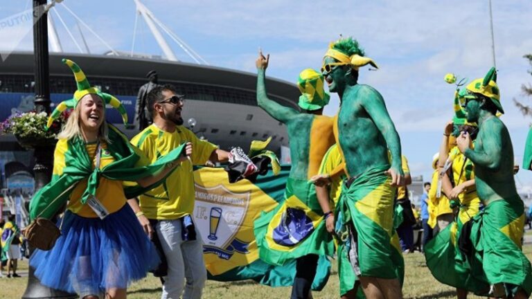 Όταν είπες ψέματα στην γυναίκα σου και… βρέθηκε στο Μουντιάλ (ΒΙΝΤΕΟ)