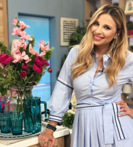 Η Χριστιάνα Αριστοτέλους ανανέωσε τη συνεργασία της με τον Alpha Kύπρου