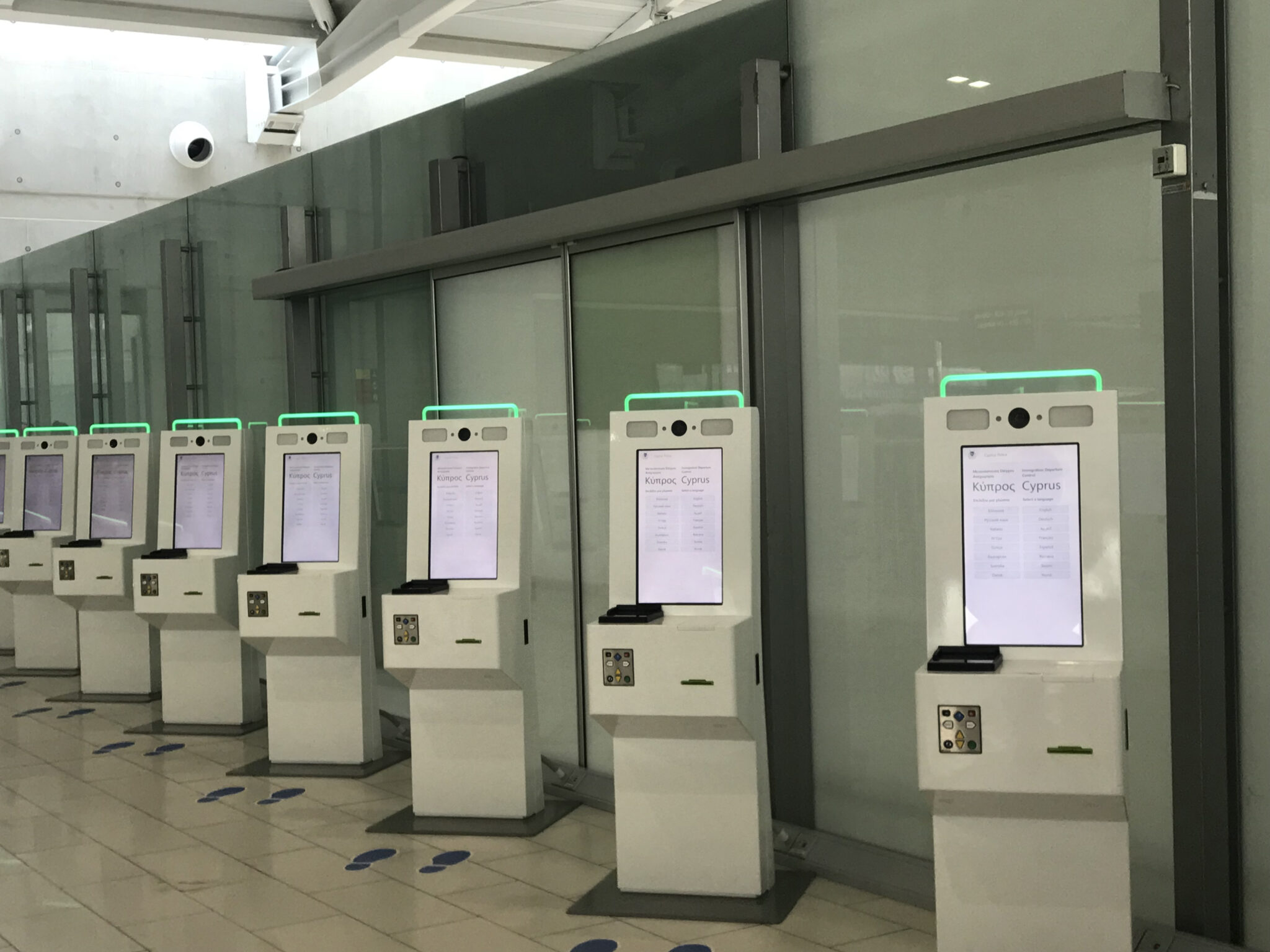 Σε λειτουργία 74 συσκευές «BorderXpress» στα αεροδρόμια (ΒΙΝΤΕΟ)