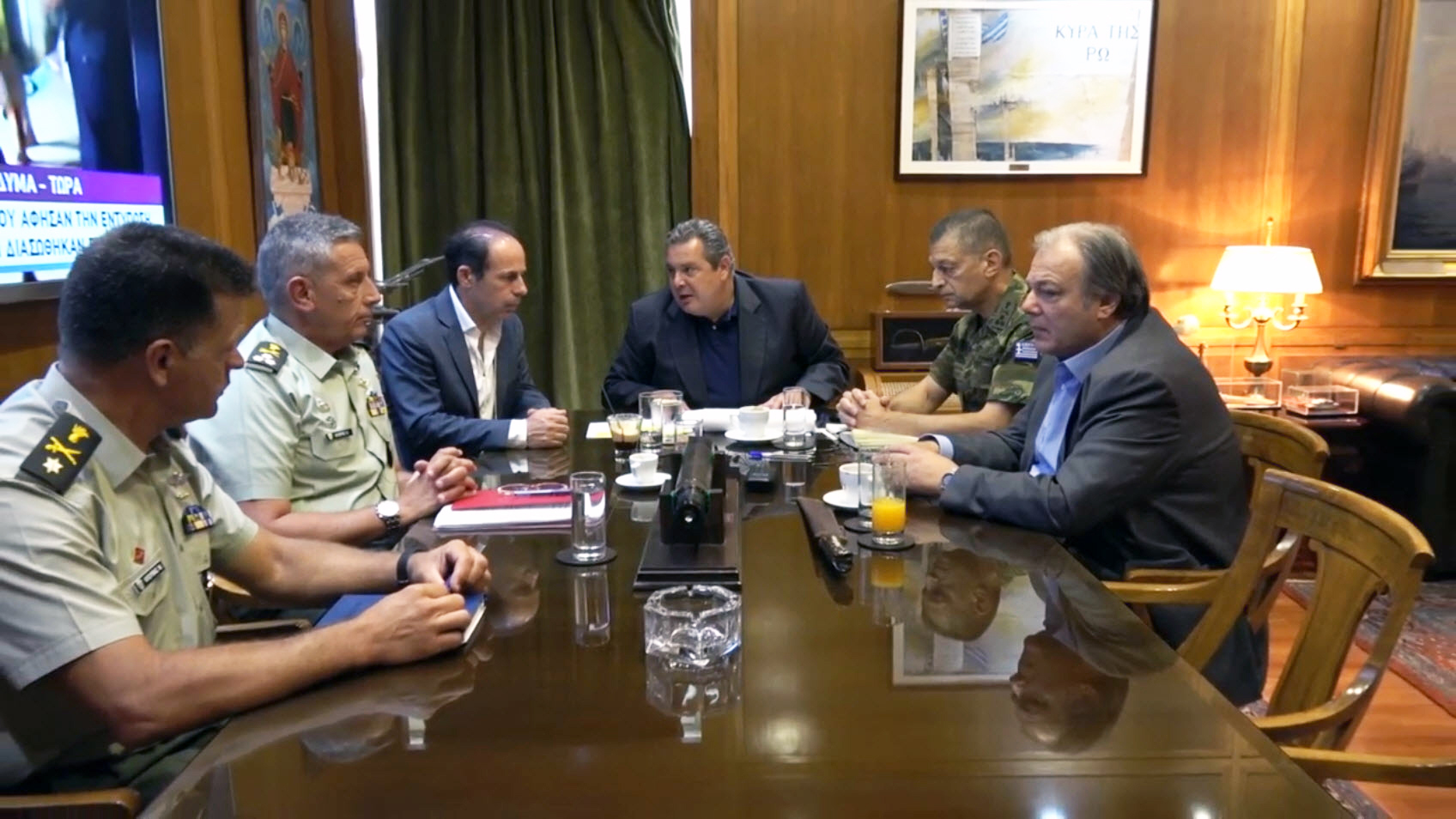 Οι Ελληνικές Ένοπλες Δυνάμεις θα βοηθήσουν τα θύματα της πυρκαγιάς