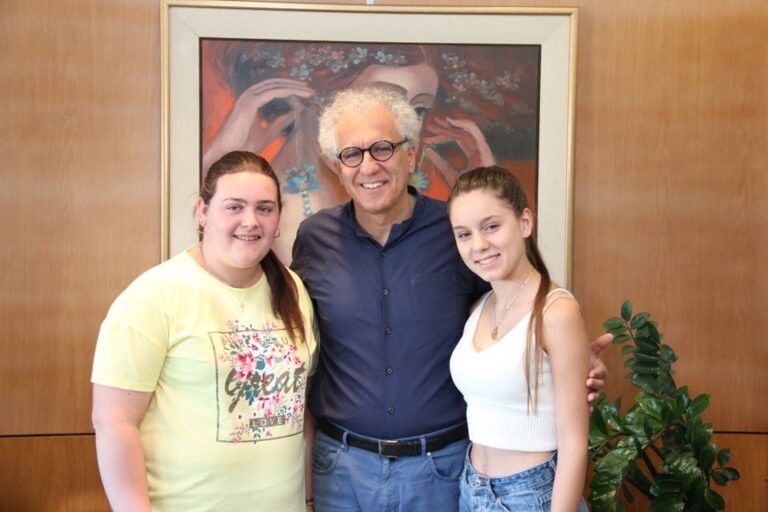 Στο Πανεπιστήμιο Κύπρου δύο απόφοιτες του Γυμν. Ριζοκαρπάσου (ΒΙΝΤΕΟ)