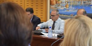 Aγώνας δρόμου για τις τροπολογίες επι των νομοσχεδίων για εγγυήσεις και ΜΕΔ