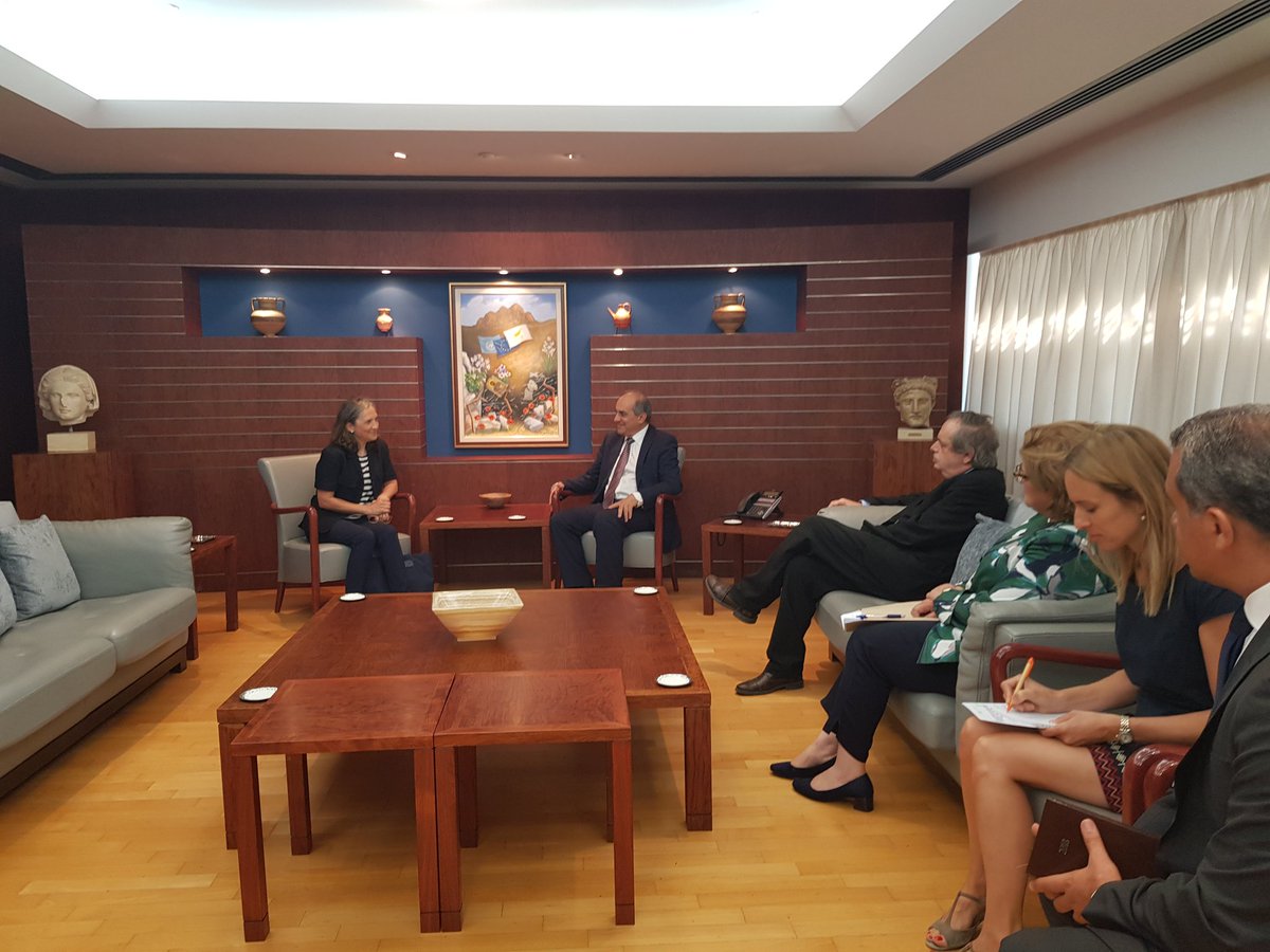 Με Κυπριακό η ατζέντα της συνάντησης Συλλούρη – Bairos