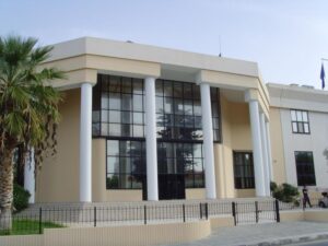 Πάφος: Με πρόστιμο τη γλύτωσε ο Ουκρανός που μπήκε στο αεροδρόμιο