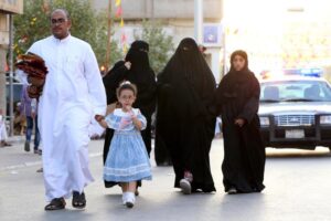 Σαουδική Αραβία: Στο επίπεδο ρεκόρ του 12,9% αυξήθηκε το ποσοστό της ανεργίας