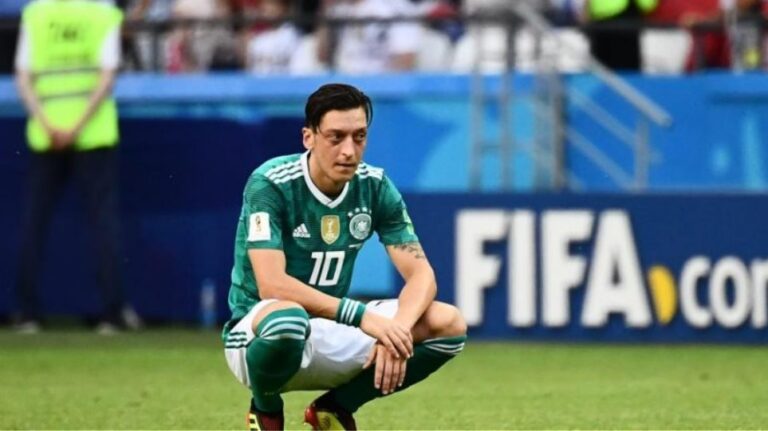 Τέλος η εθνική Γερμανίας για τον Οζίλ