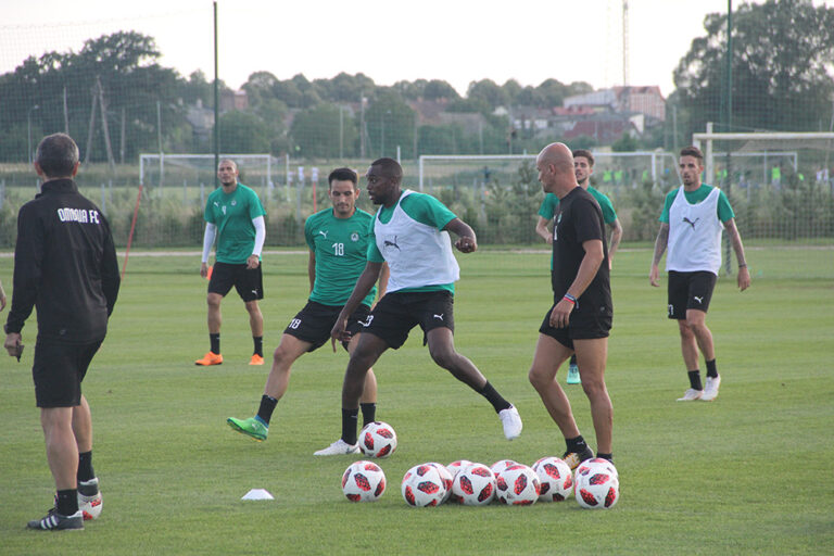 Μεσημεριανό φιλικό με την Χάποελ Χαντέρα