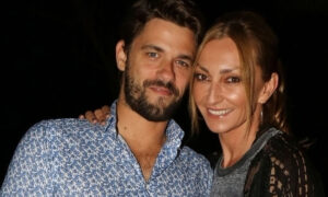 Η σύζυγος του Τότσικα μιλά ανοικτά για τη μεγάλη διαφορά ηλικίας που έχουν!