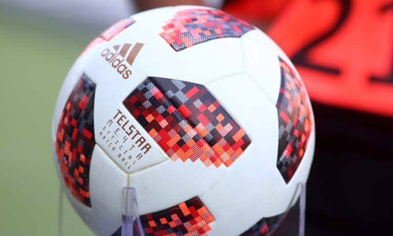 Οι «αιώνιοι» και η… μάχη στη Νέα Σμύρνη