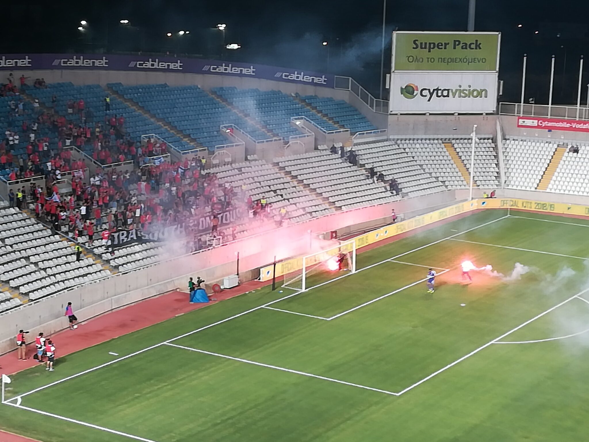 Χειροπέδες σε επτά οπαδούς της Μπερ Σεβά