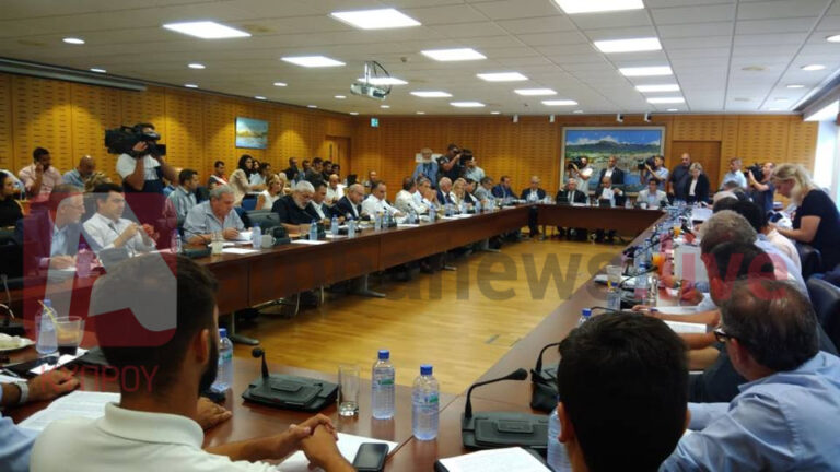 Στη Βουλή εκ νέου η συζήτηση για το αδιέξοδο στην παιδεία