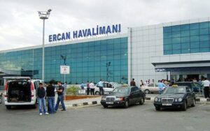 Χάος επικρατεί στο παράνομο αεροδρόμιο της Τύμπου