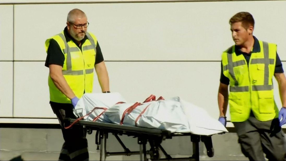 "Τρομοκράτης" προσπάθησε να επιτεθεί στον αστυνομικό σταθμό της Βαρκελώνης(ΦΩΤΟ)