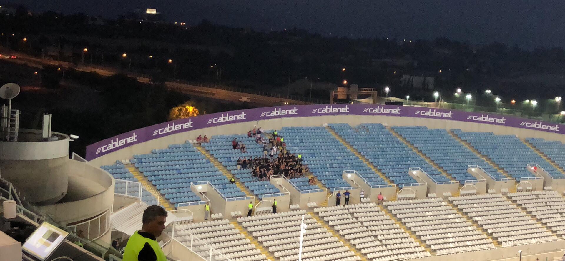 Κατά της κάρτας φιλάθλου και οι Ελβετοί (ΦΩΤΟ)