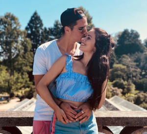 Σωτηρίου-Κορτζιά: Το δημόσιο "Σ'αγαπώ" και το μπάρμπεκιου στη βεράντα τους(ΦΩΤΟ)