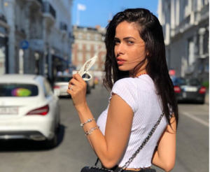 Mαρία Κορτζιά: Η "καυτή" εμφάνιση στην παραλία και το…σχόλιο του Πιέρου(ΦΩΤΟ)