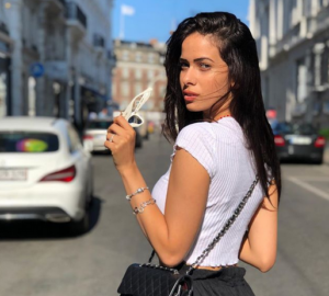 Μαρία Κορτζιά: Ο αισθησιακός της χόρος στους δρόμους της Κοπεγχάγης (ΒΙΝΤΕΟ)