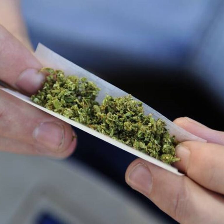 Τετραήμερη κράτηση για 31χρονο και 44χρονο για κατοχή ναρκωτικών