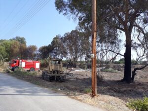 Ψάχνουν λύσεις οι αρμόδιοι μετά την πυρκαγιά στην Πόλη Χρυσοχούς (ΒΙΝΤΕΟ)