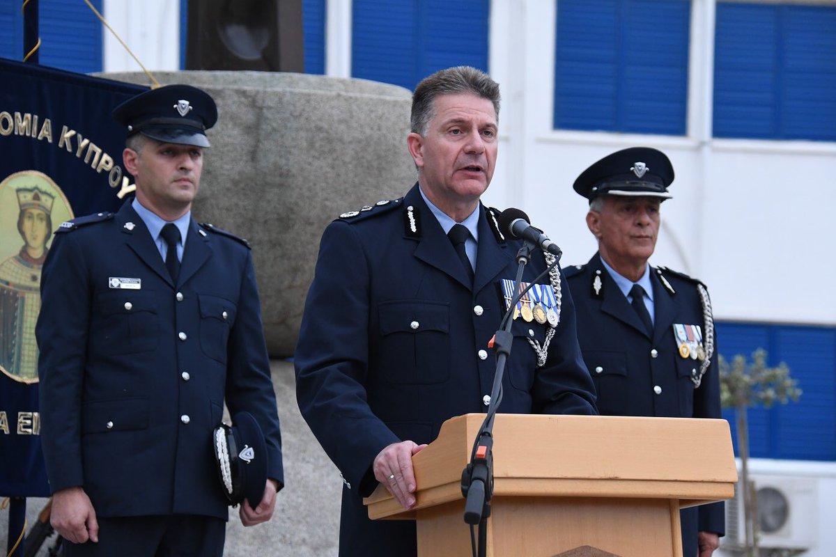 Ευθύνες στο "πολιτικοκομματικό κατεστημένο" για τα προβλήματα στην Αστυνομία