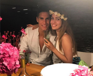 Πιέρος Σωτηρίου-Μαρία Κορτζιά: Γιορτάζουν την επέτειο τους σε μια…βάρκα(ΦΩΤΟ)