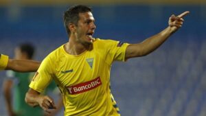 Ο Βραζιλιάνος Κλέμπερ πρώτος στην λίστα του ΑΠΟΕΛ (ΒΙΝΤΕΟ)