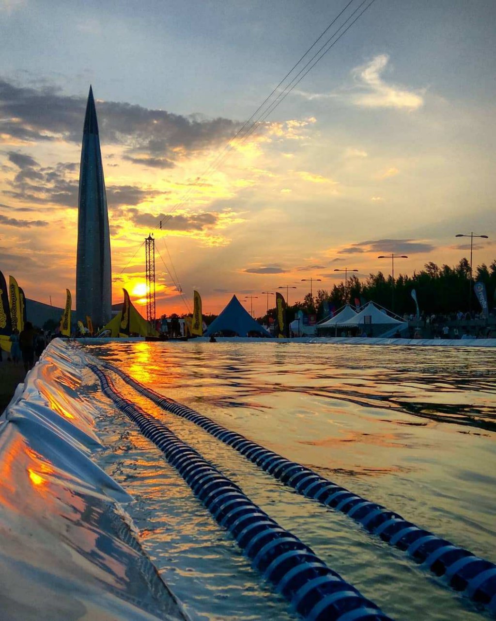 Οι τελευταίες πινελιές στο υψηλότερο ουρανοξύστη της Ευρώπης (ΒΙΝΤΕΟ)