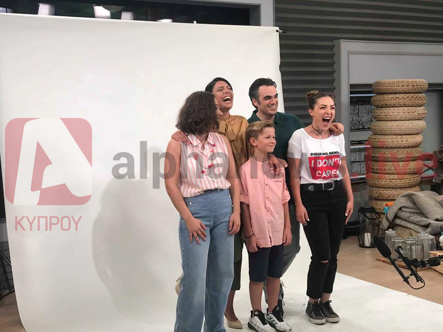 Η Φαμίλια:Η πρώτη συνάντηση των πρωταγωνιστών για τη νέα σειρά του Alpha(ΦΩΤΟ)