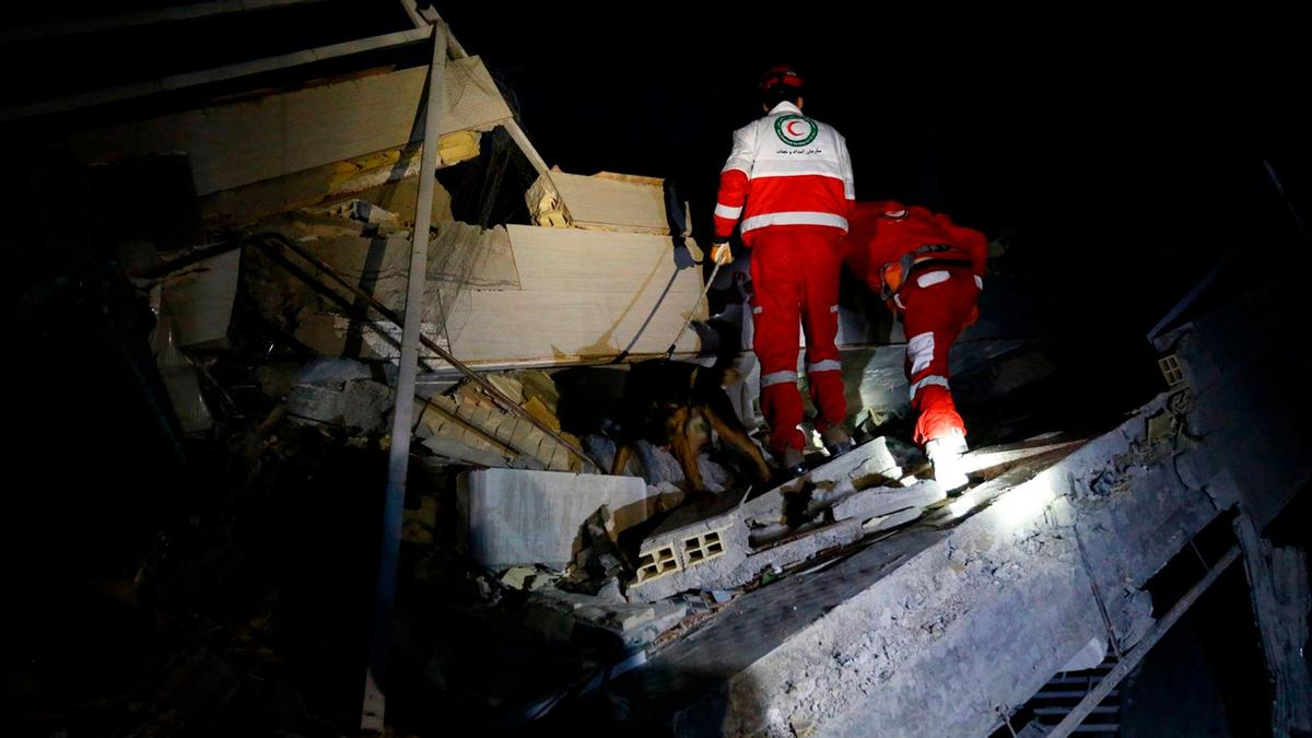 Τουλάχιστον δύο νεκροί από ισχυρό σεισμό στο Ιράν