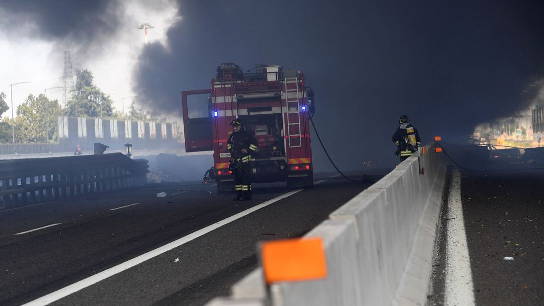 Ιταλία: 2 νεκροί και 55 τραυματίες από έκρηξη κοντά σε αεροδρόμιο (ΒΙΝΤΕΟ&ΦΩΤΟ)