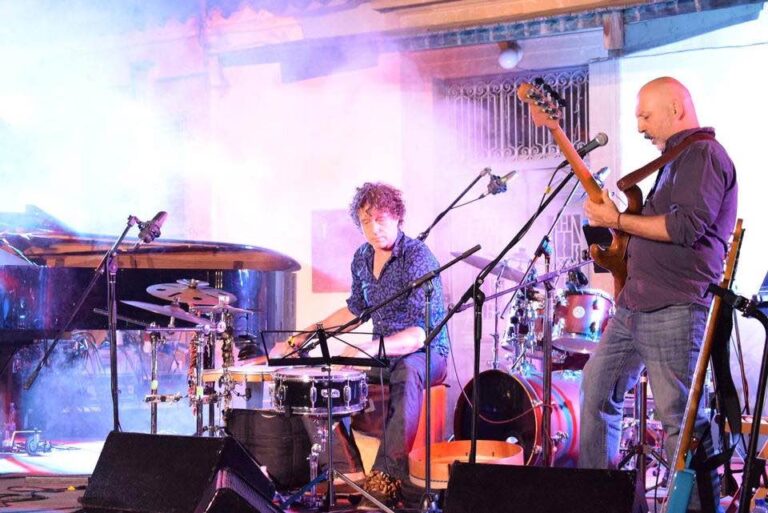 «Κοινωνίες με Χρώματα» στον Δήμο Αγλαντζιάς