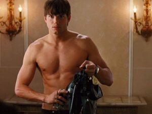 Ο Άστον Κούτσερ προκάλεσε… τροχαίο – Δείτε πως κατάφερε να "γλυτώσει"(ΦΩΤΟ)